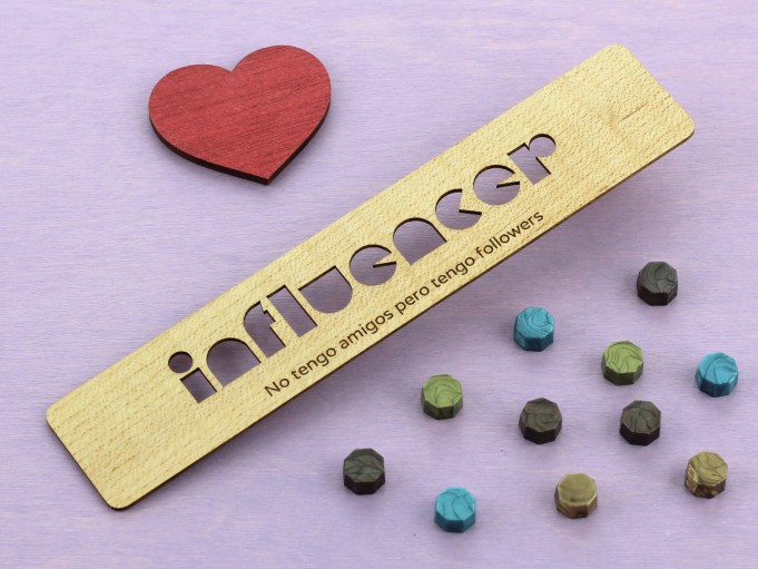 Marcapáginas Morena arce - Influencer